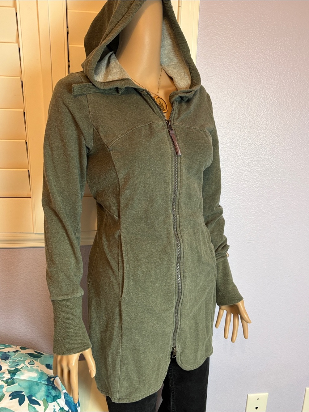Mondetta Olive Green Hooded Zip-Front Longline Sweatshirt